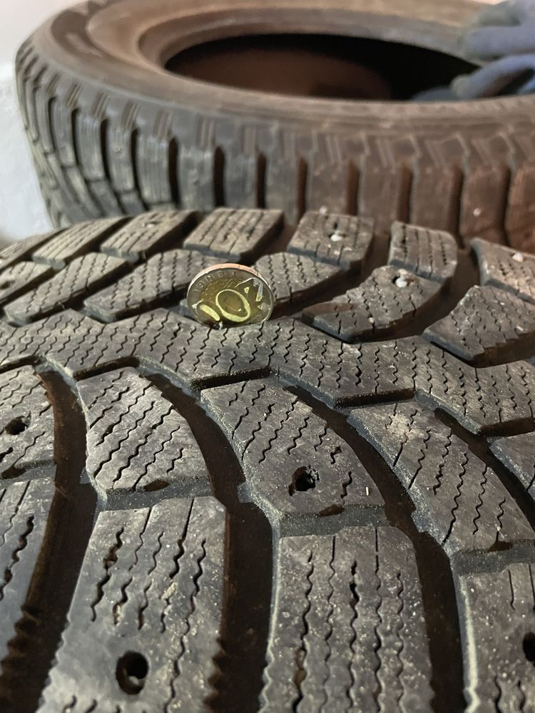 Шипованные Bridgestone Blizzak