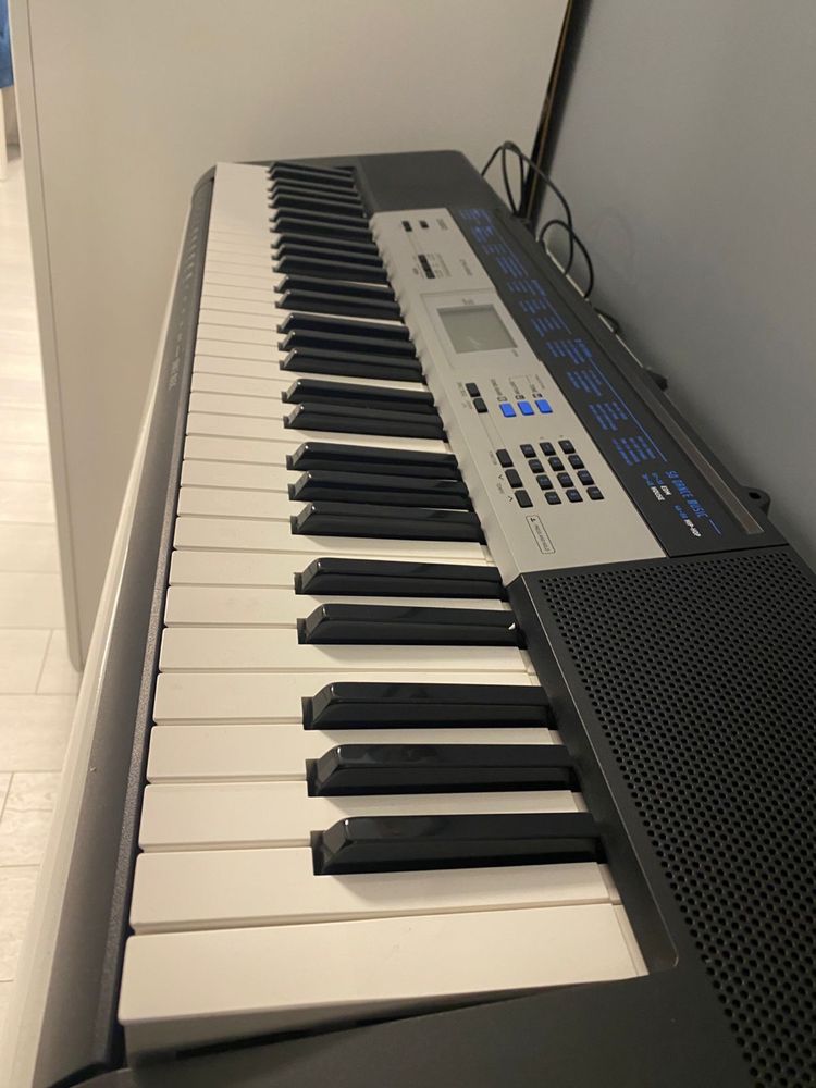 Синтезатор CASIO 1550