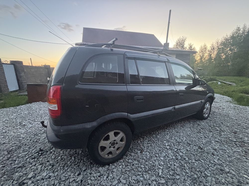 Продам Opel zafira срочно, торг есть