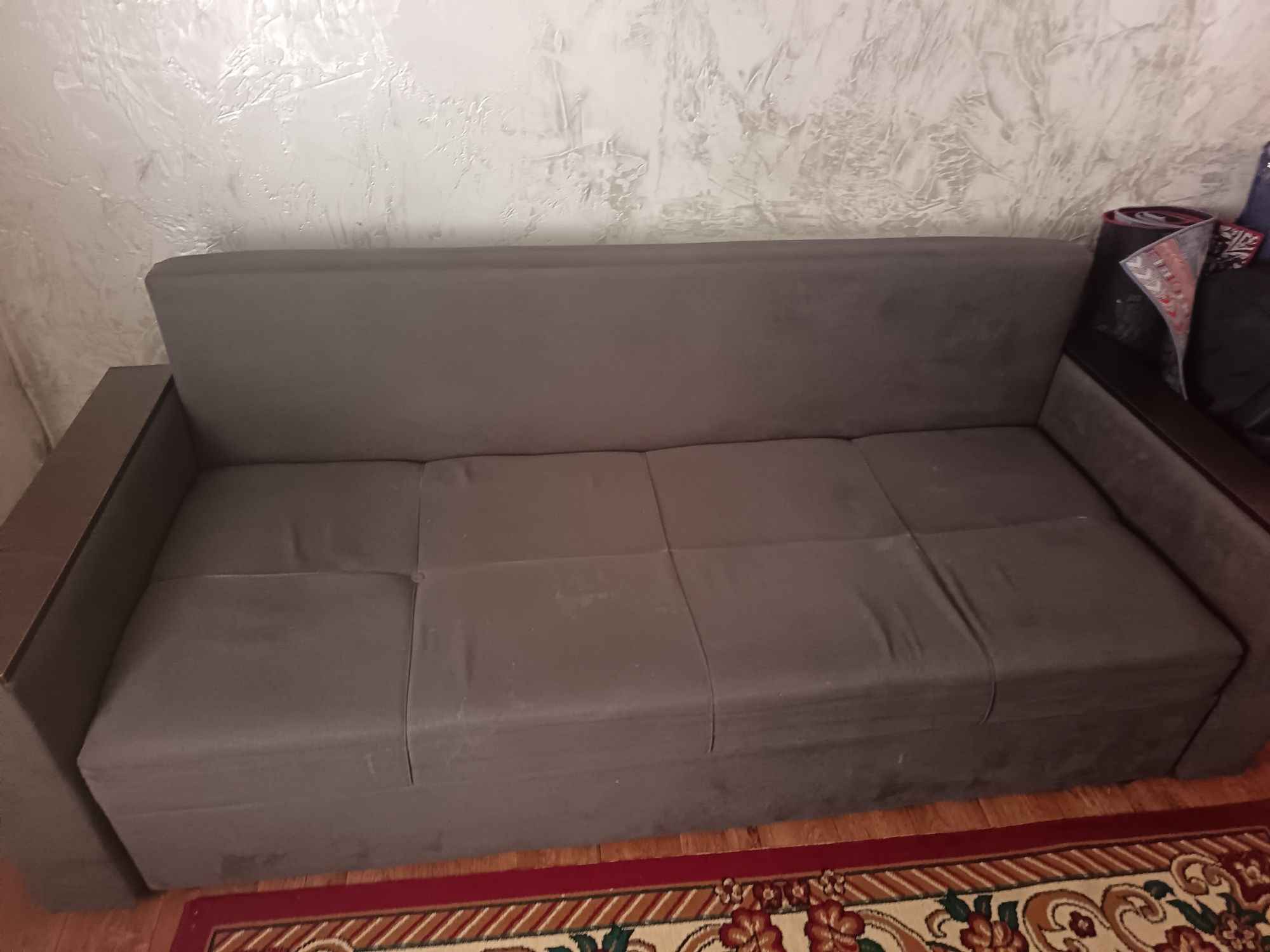 Диван, Роб стол диван