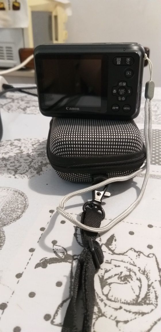 Продам цифровой фотоаппарат