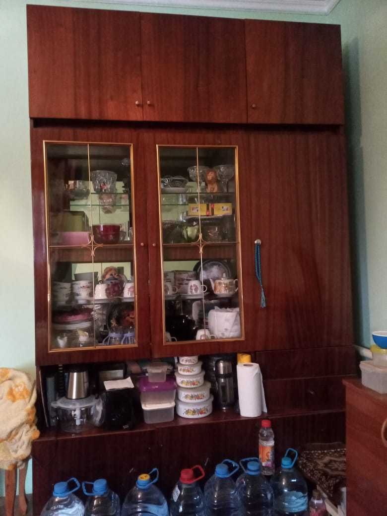 Продам шкаф и сервант