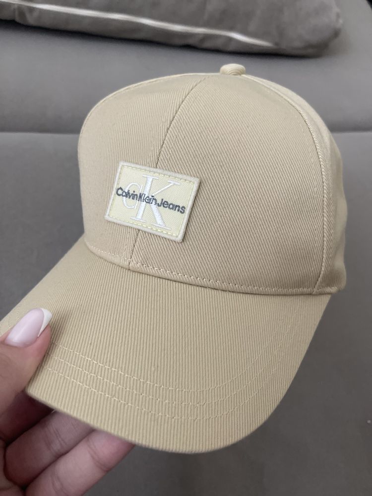 Кепка Calvin Klein
