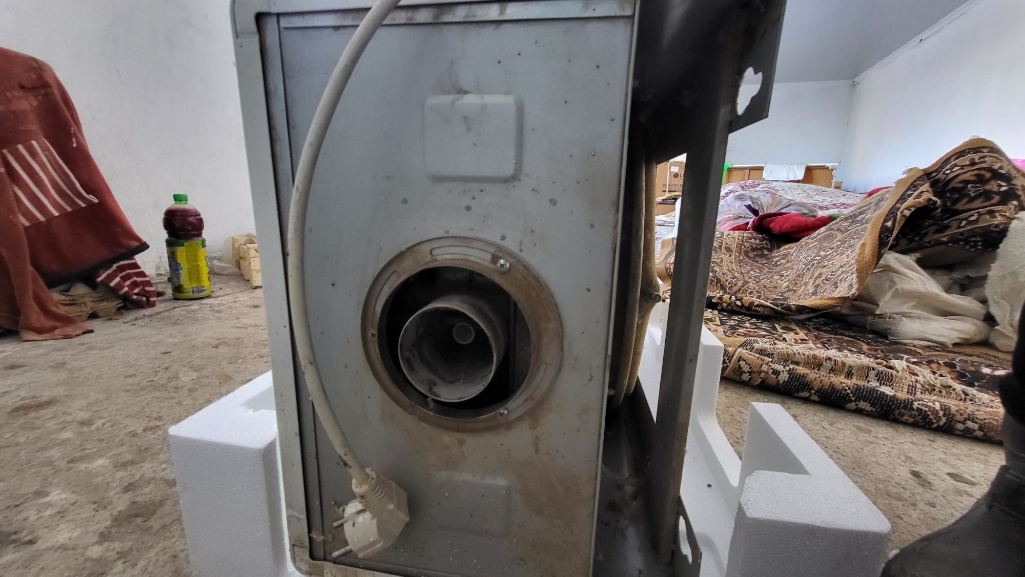 Газовый котёл.Саудасы бар,запчастқа болады