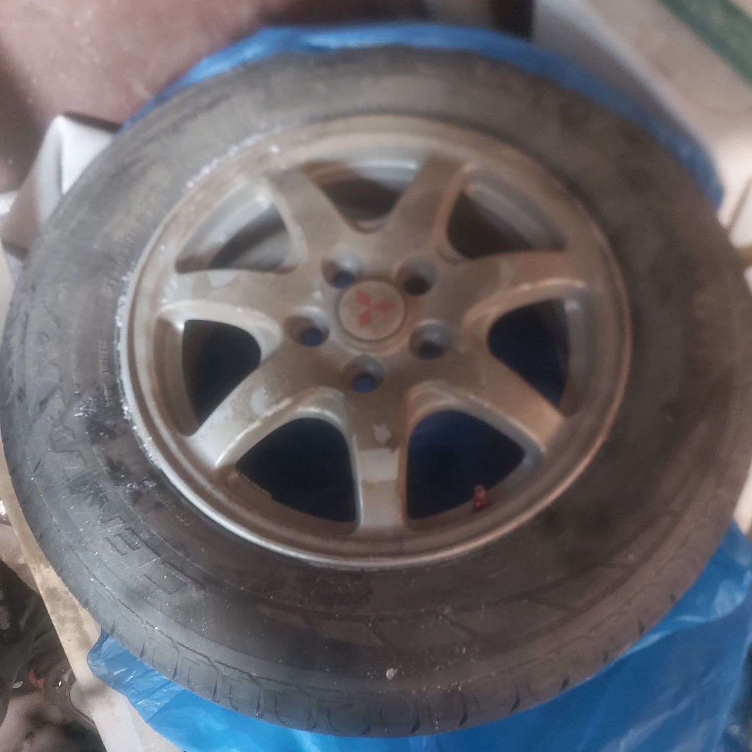 215/65/ 16 пачти новый