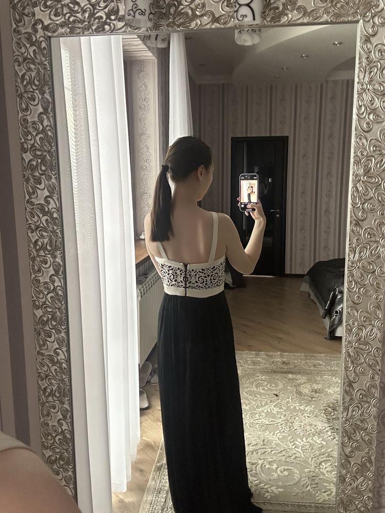 Продаю вечерние платья