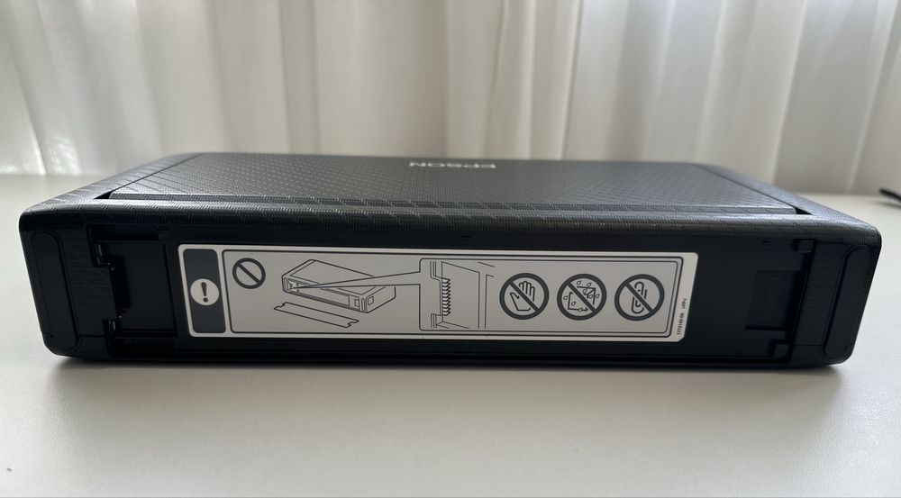 Принтер цветной Epson WF-110 портативный