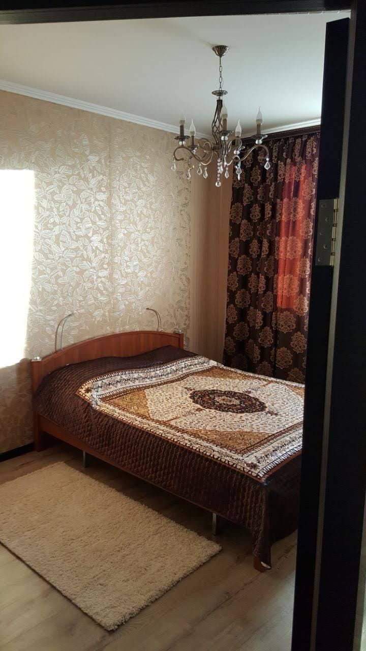 Сдаю 2 х комн квартиру