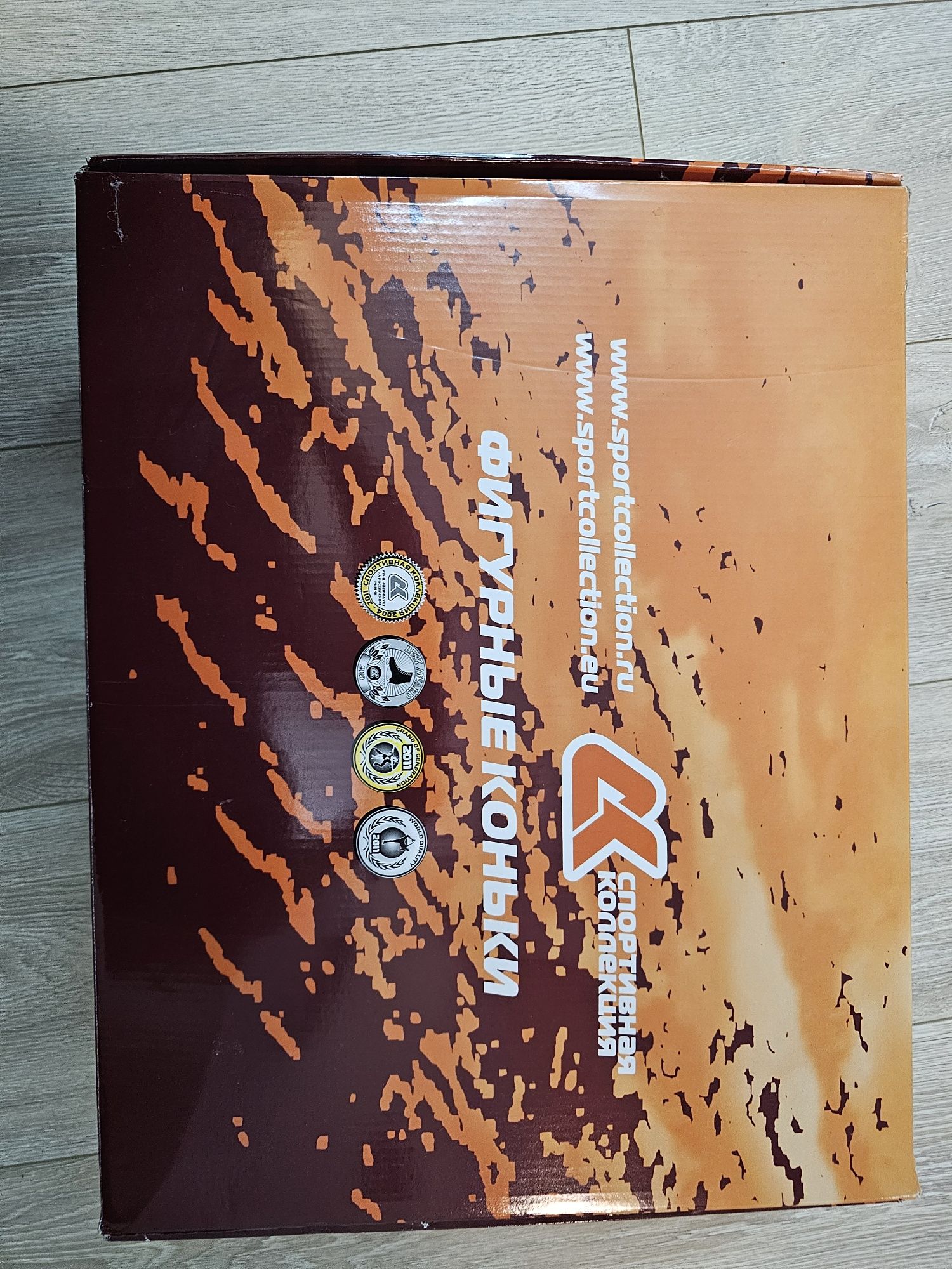 Коньки женские новые