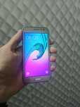 Смартфон Samsung Galaxy J2— хорошее состояние