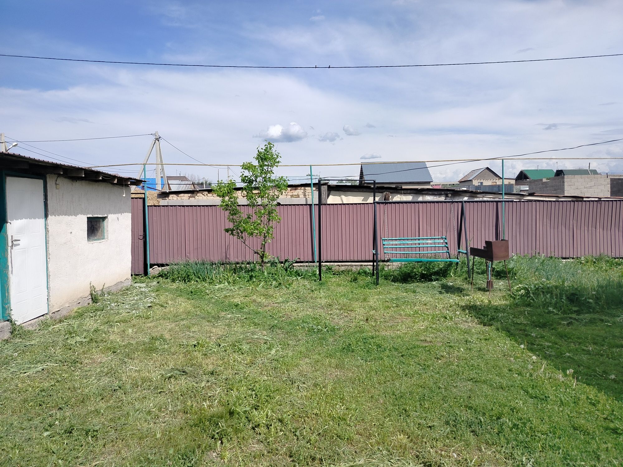 Уй сатылады 6 бөлмелі 124кв.м