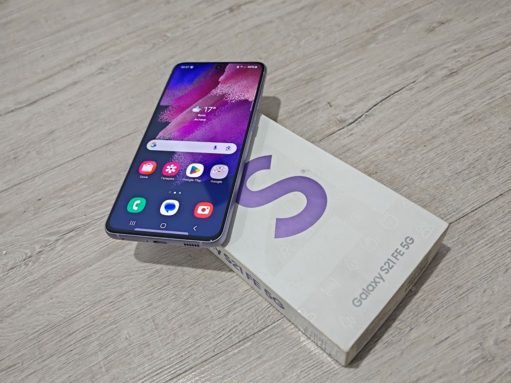Samsung S21FE  5G память 128gb