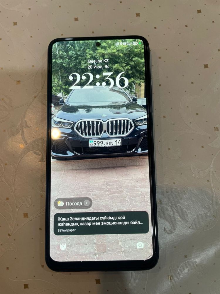Продам Xiomi redmi note 12