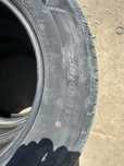 Шины Nexen 235 65 R 17 в хорошем состояний Hyundai tucson