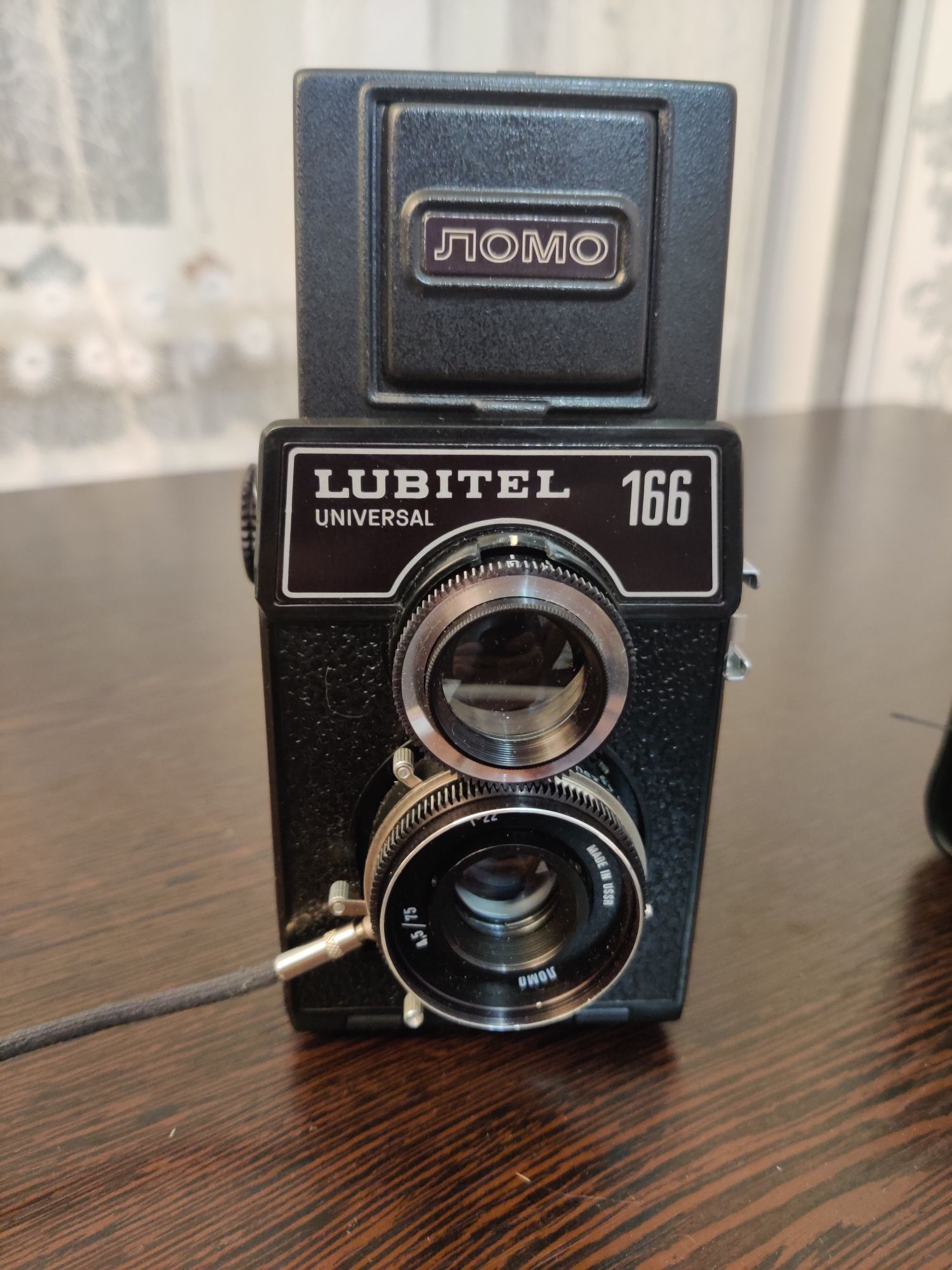 Широкоформатный фотоаппарат lubitel 166