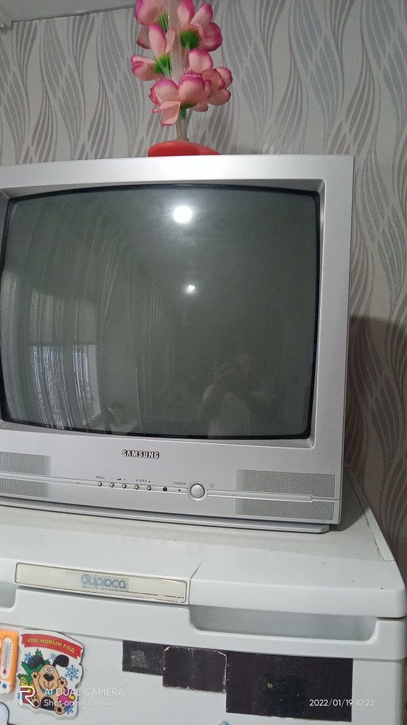 Продам тв в рабочем состоянии