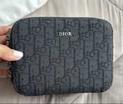 Продам сумку Dior новая ( оригинал )