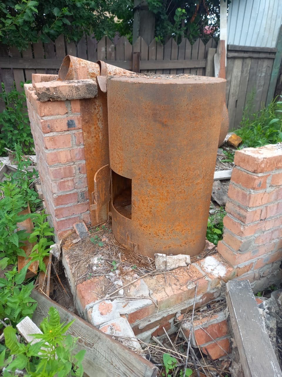 Продам печь для бани и бак