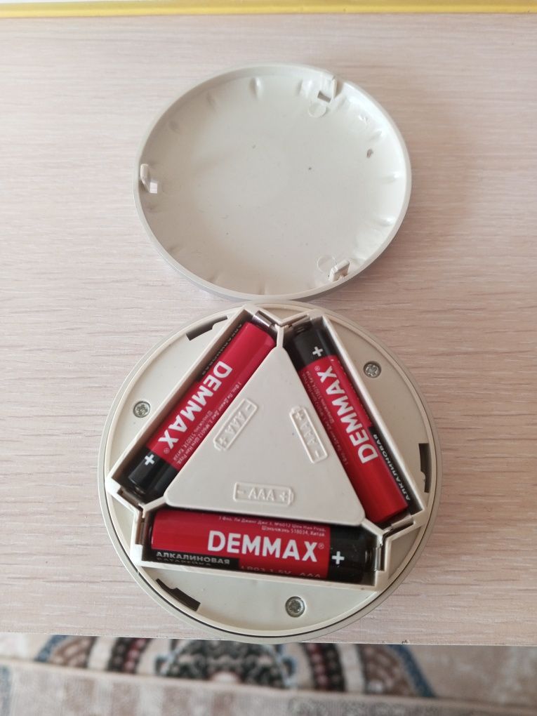 Продам светильник для кемпинга
