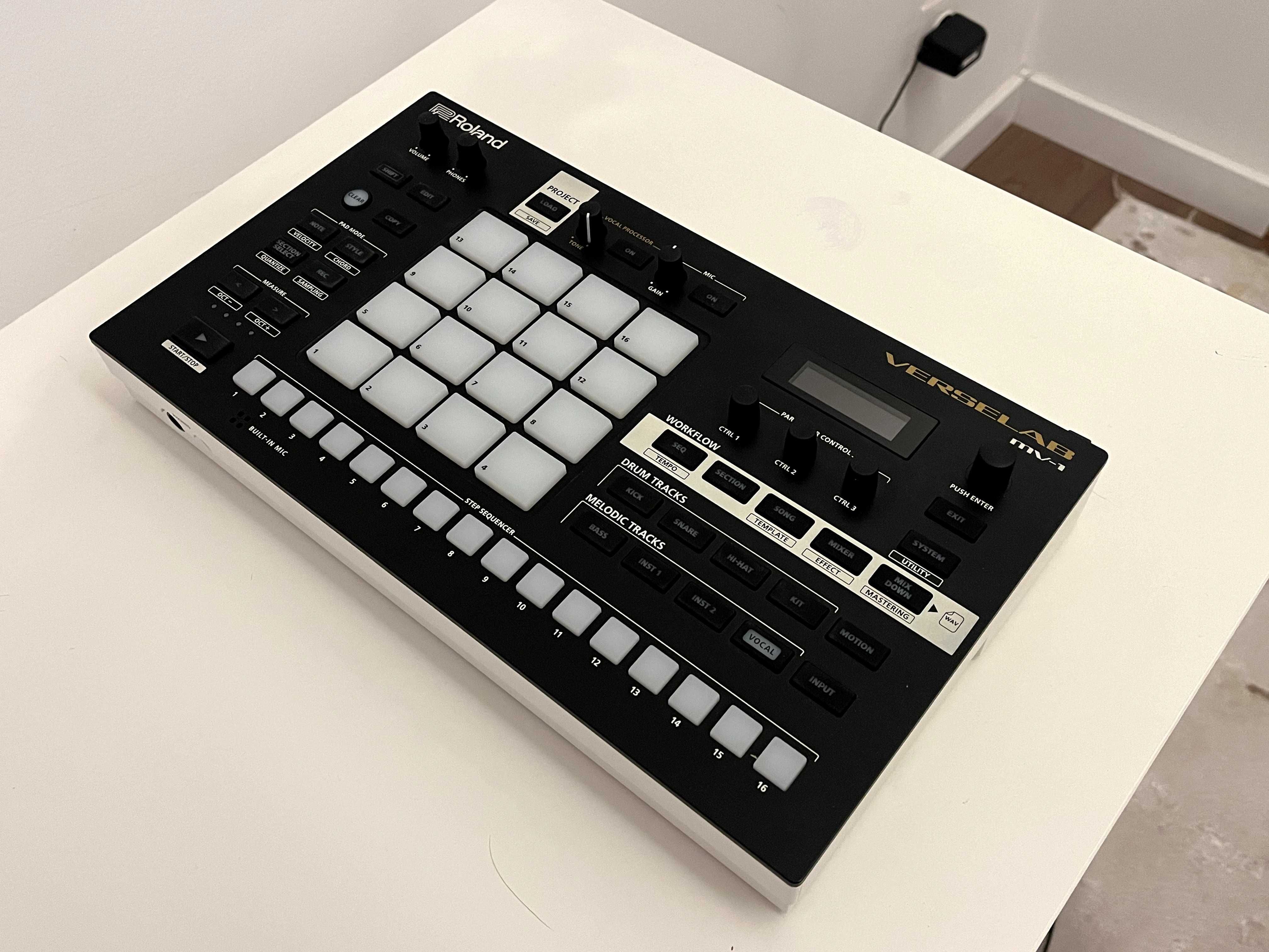 Roland MV-1 Verselab