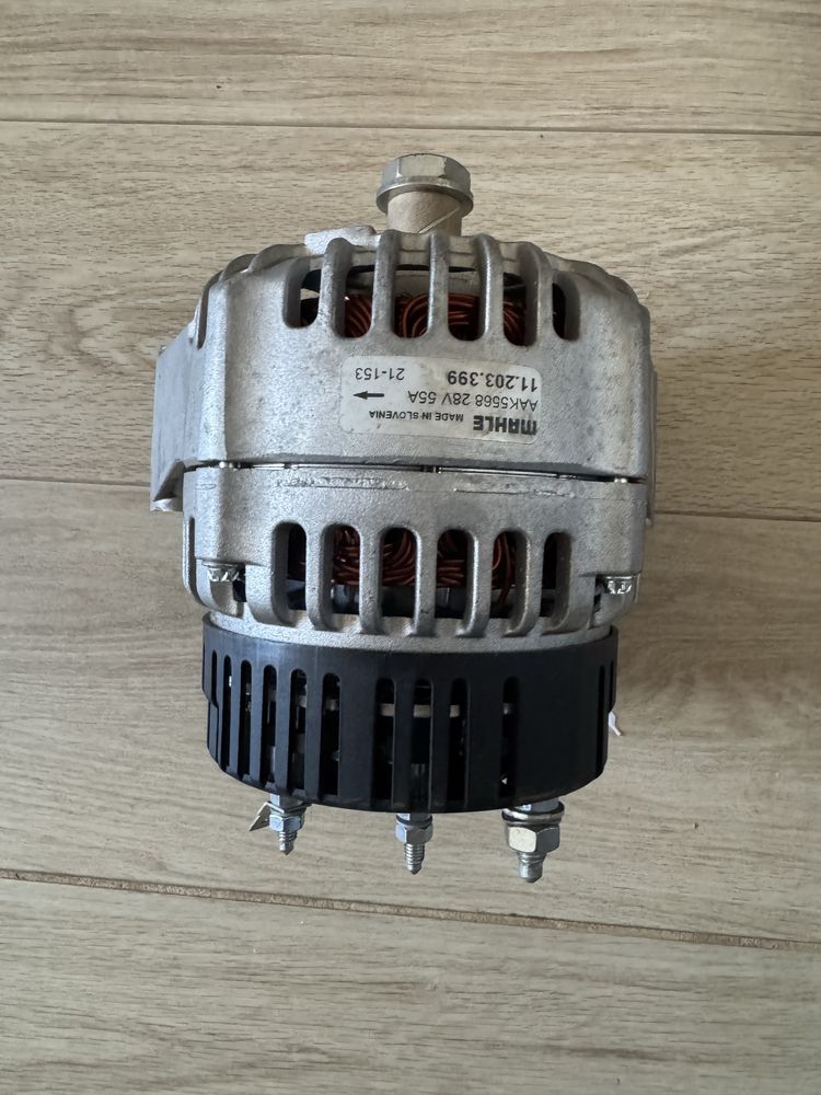 Продам новый генератор Mahle AAK5568