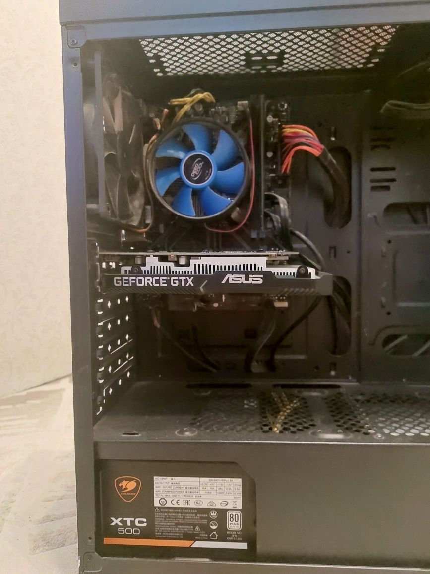 Компьютер видеокарта GeForce Gtx 1650 8Гб есть 2 диска памяти