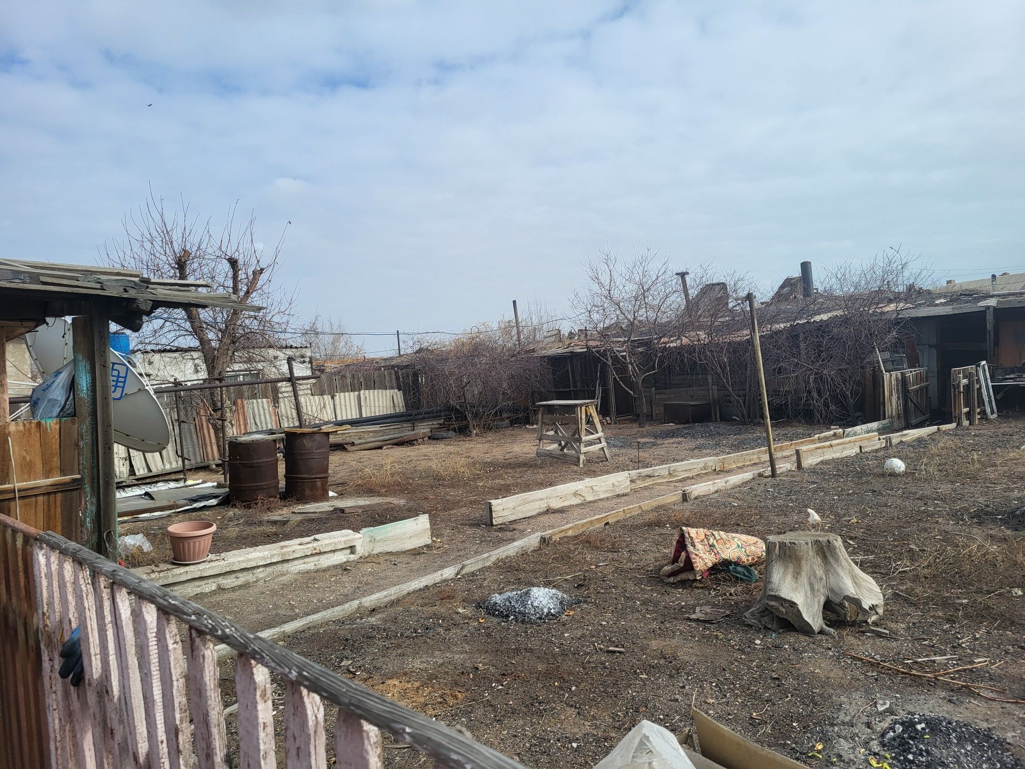 Полдома на 64 квартале