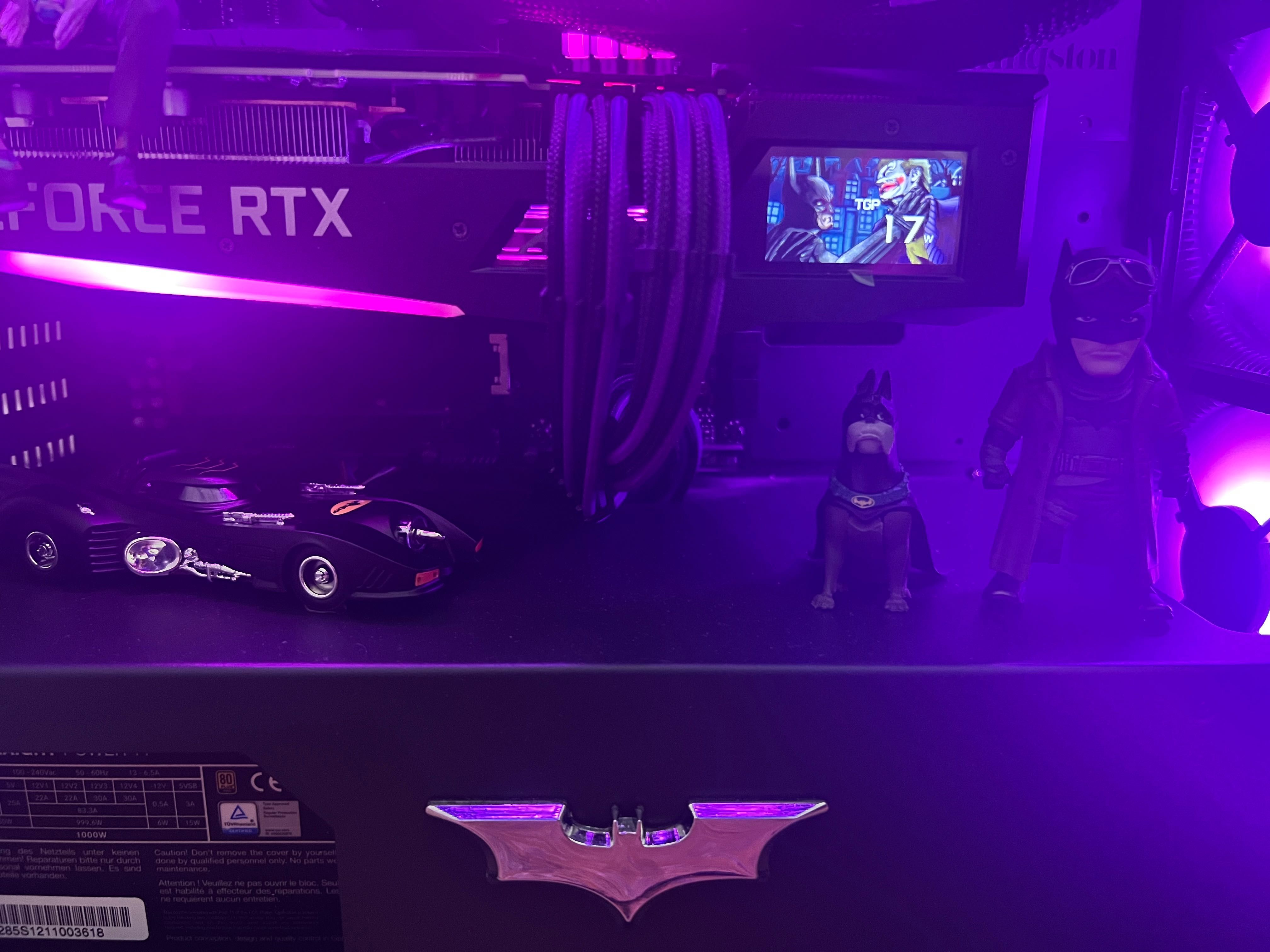 Мощный игровой компьютер в стиле Batman vs Joker