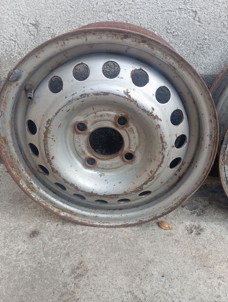 Продам диски р13