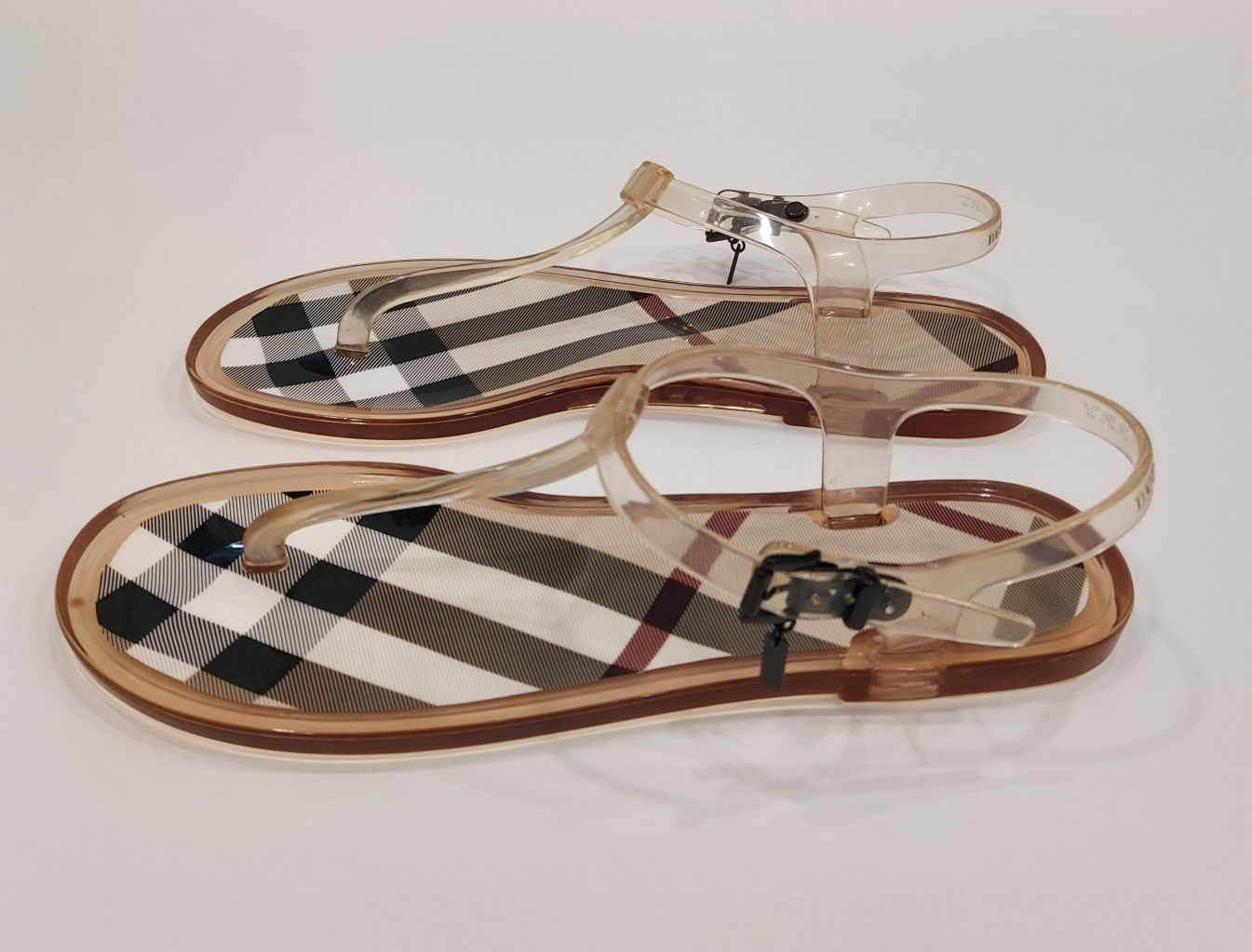 Женские сандалии Burberry, новые