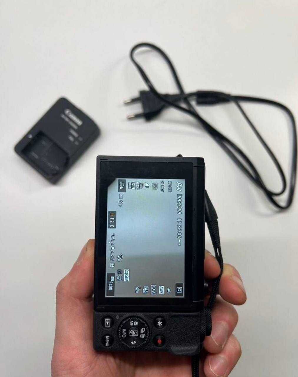 Canon G7x Mark III
