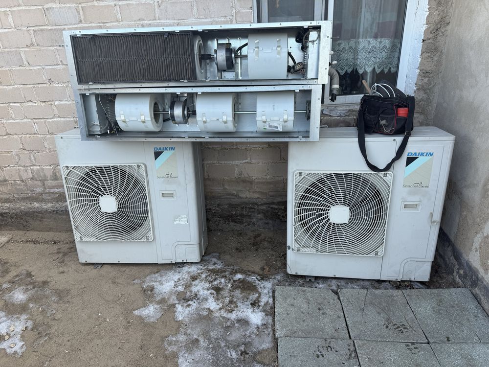 Daikin RZQG125L7Y  инверторный канальный кондиционер
