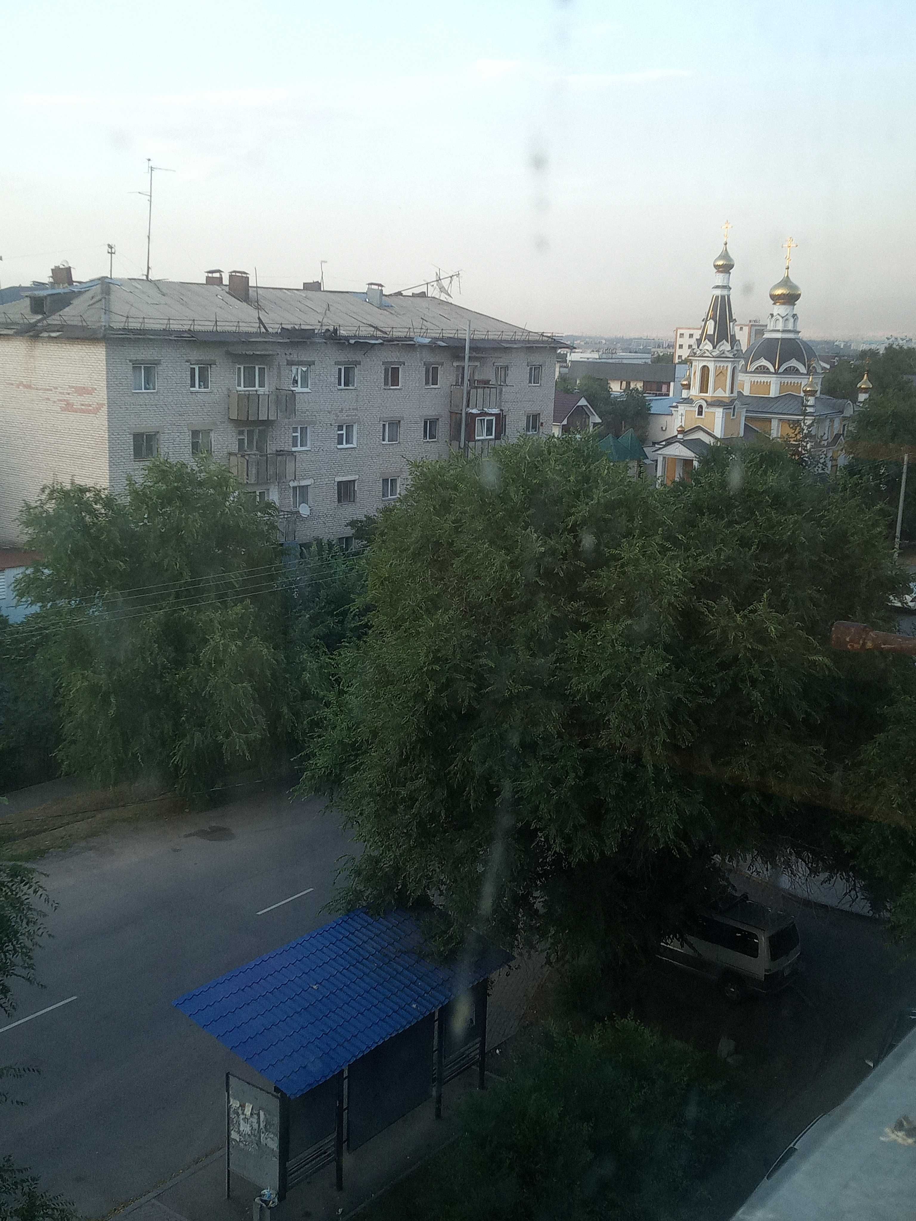 Продам 2комнатную квартиру в центре рядом школа Абая.
