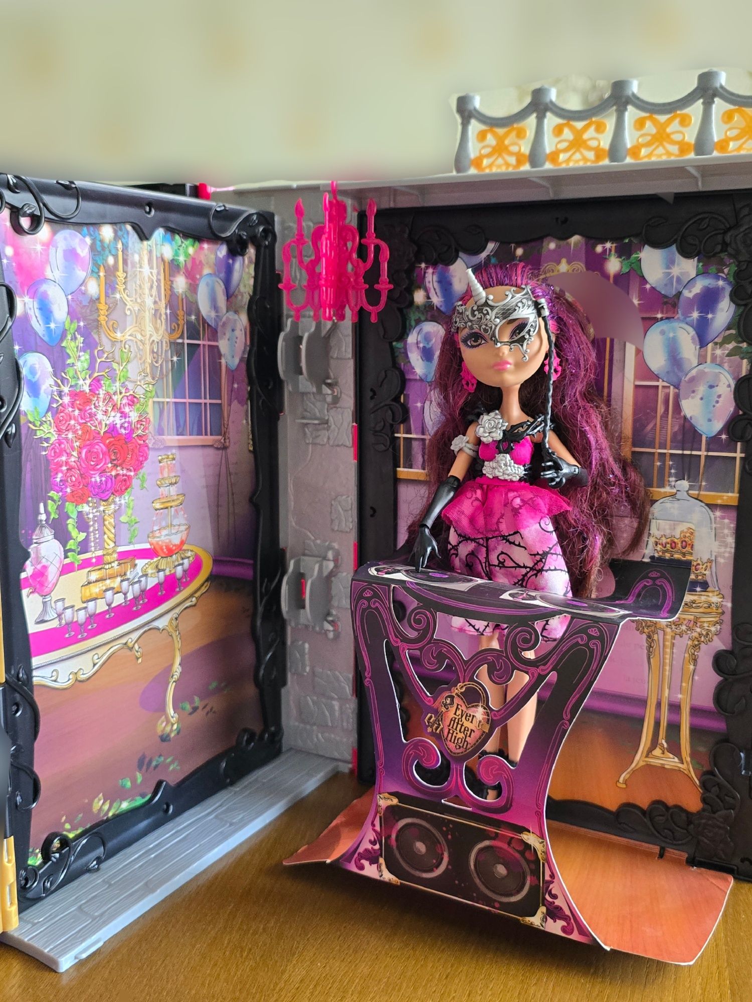 Браер Бьюти Дом-книга Эвер Афтер Хай / Ever After High