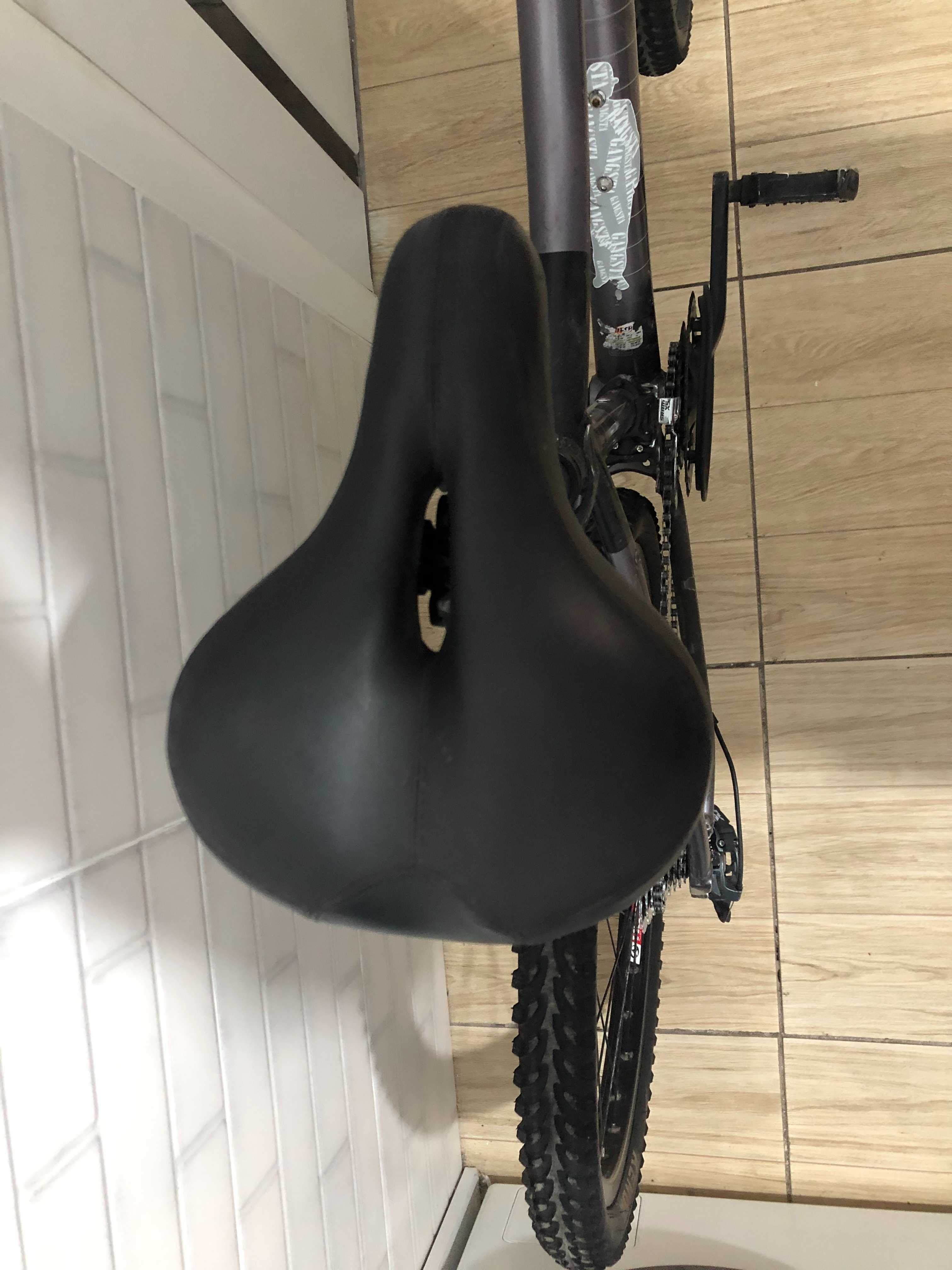 ЕВРОПЕЙСКИЙ Author Agang Gansta 6.0 гидротормоза, аморик RockShox