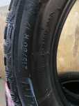 Шины  зимние 215/60 R17