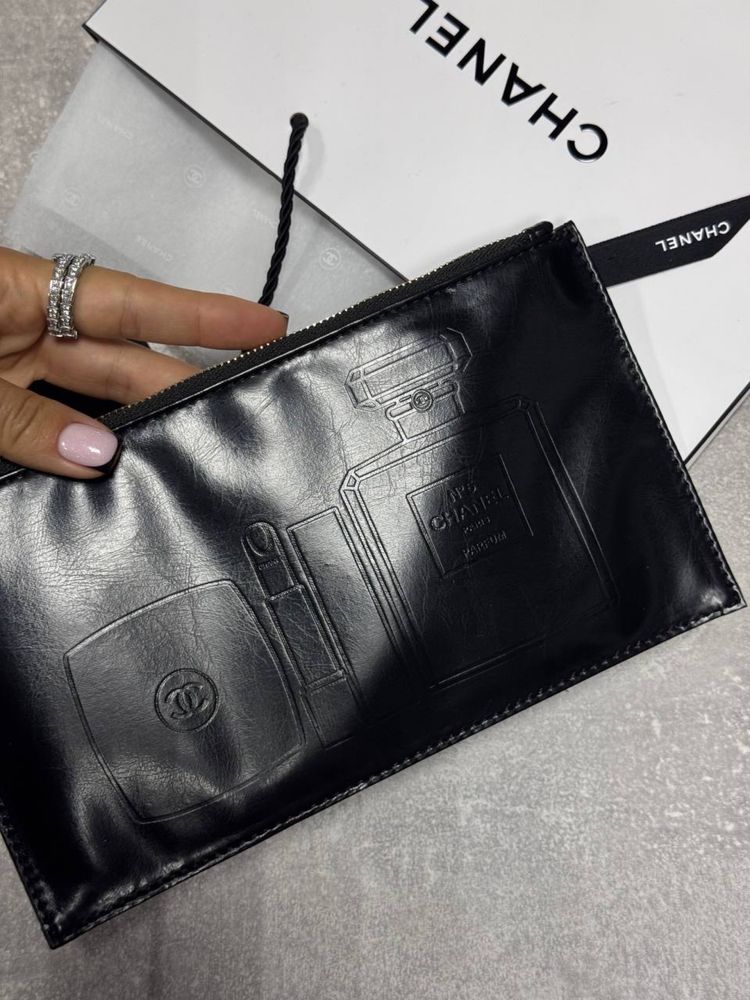 Косметичка клатч Chanel vip gift оригинал