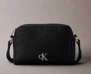 Продам сумку Calvin Klein