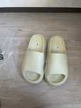 Yeezy slides тапочки