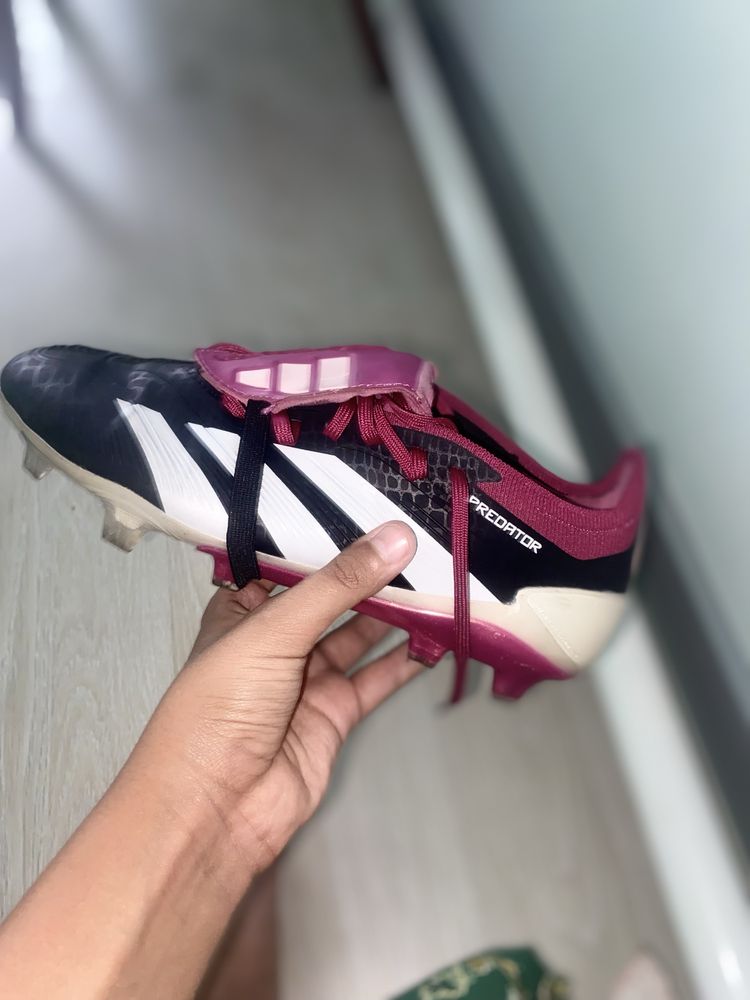 продаю бутсы predator adidas 30
