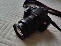 Зеркальный фотоаппарат Canon EOS 650D
