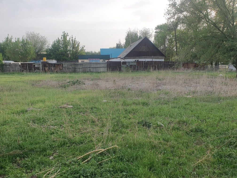 Продам ровный участок