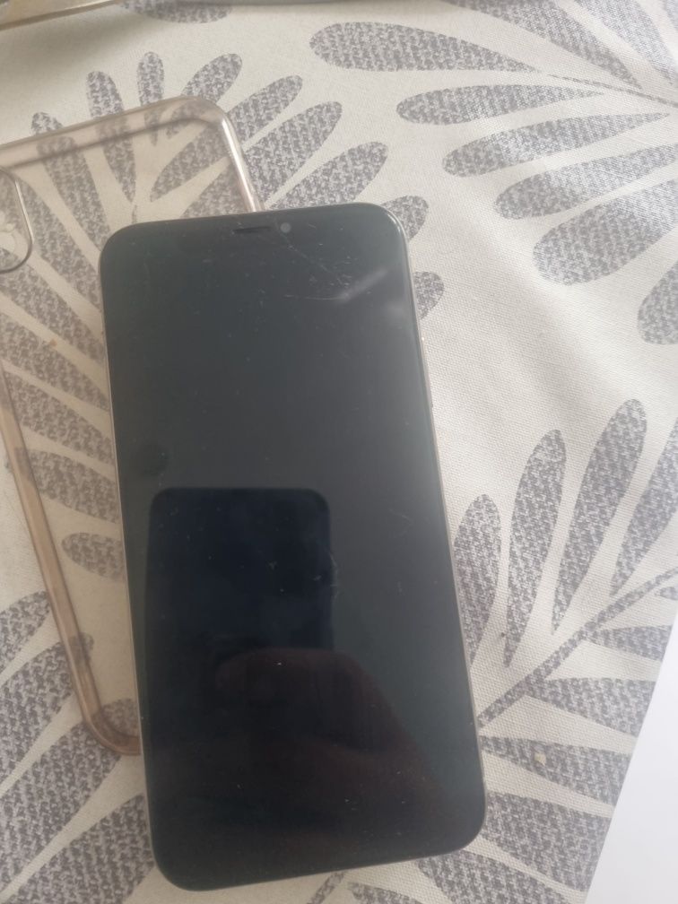 Iphone x (10) 256 гб