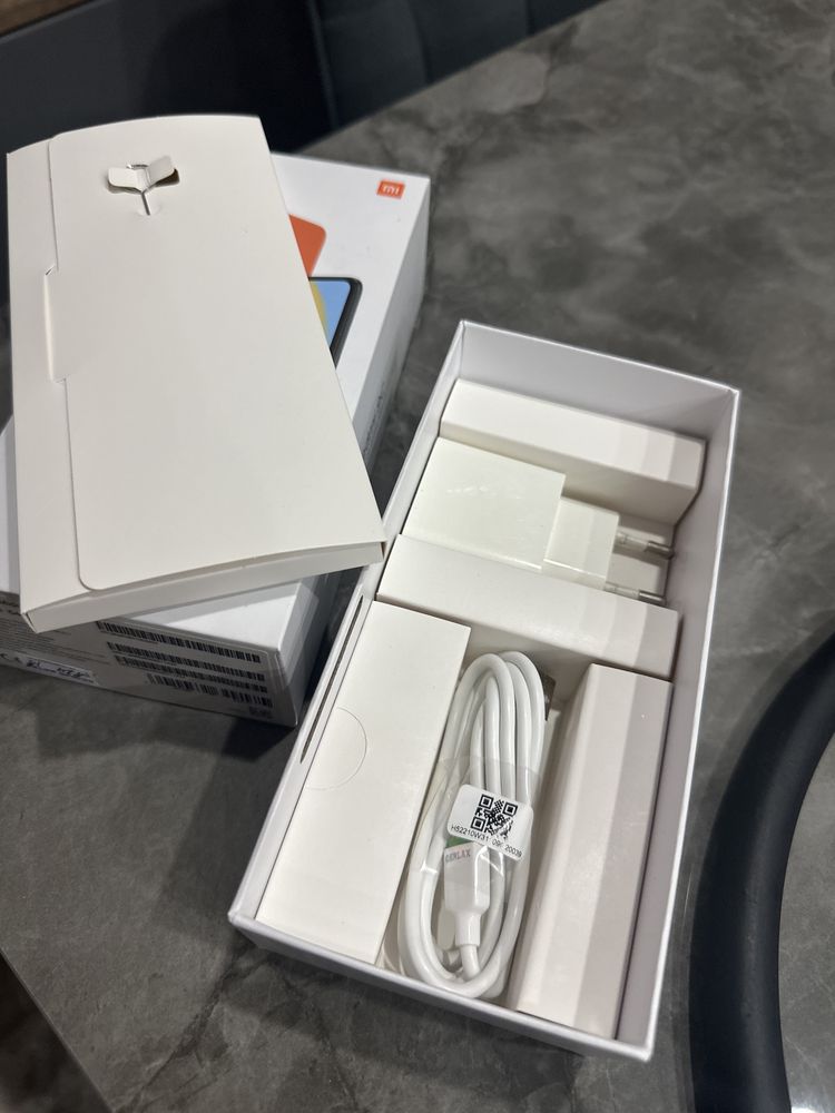 Продам Redmi 9C 64Gb