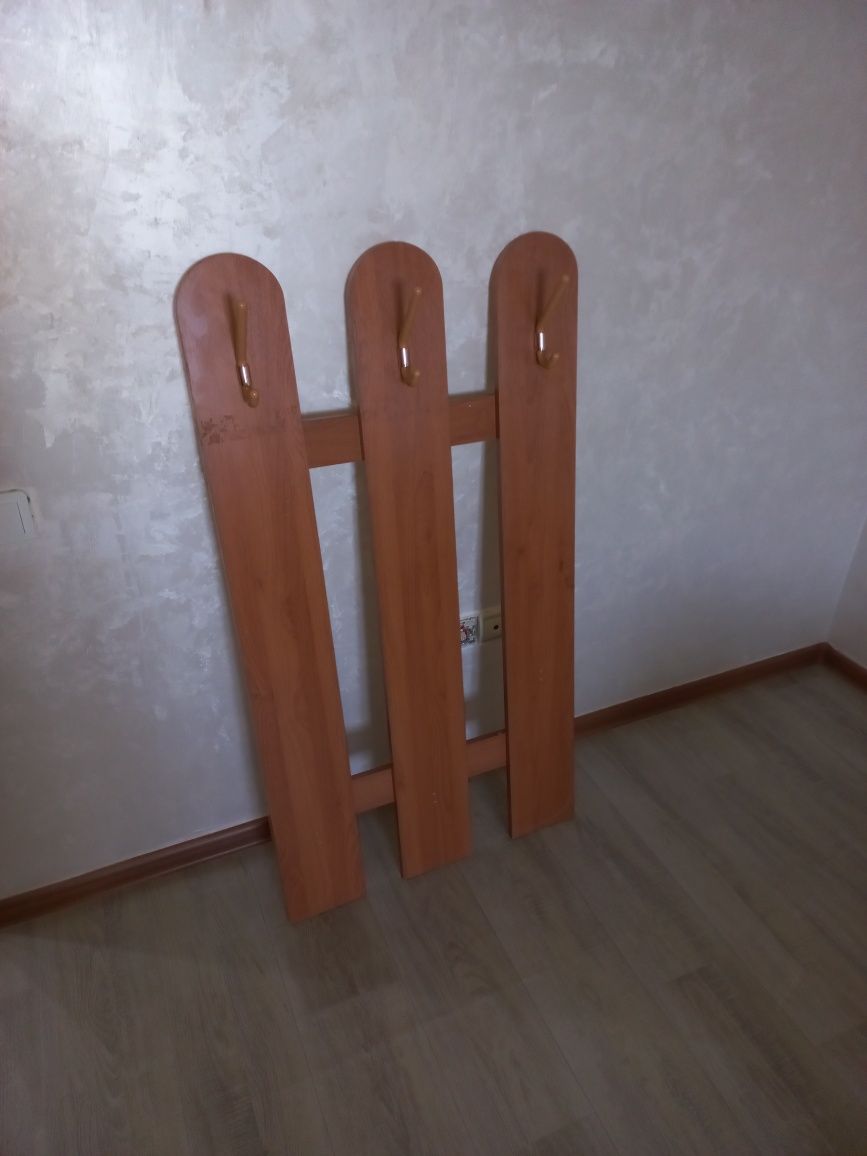 Тумбочка для прихожей