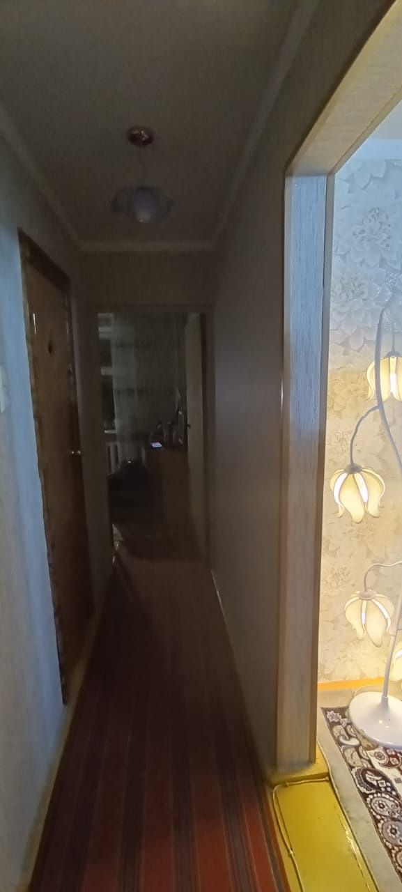 Продам 3-х комнатную квартиру  и земельный  участок в черте города