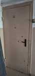 Продам металлическую дверь 200×90 с замком