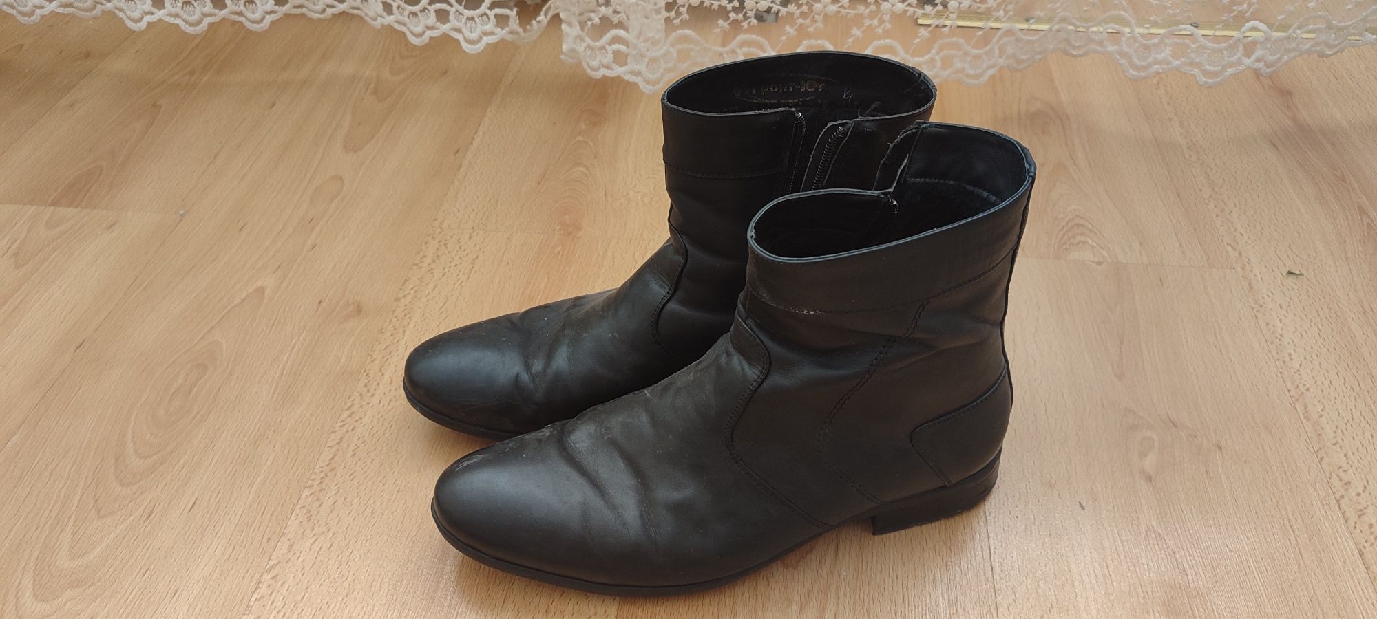 Продам мужские зимние туфли