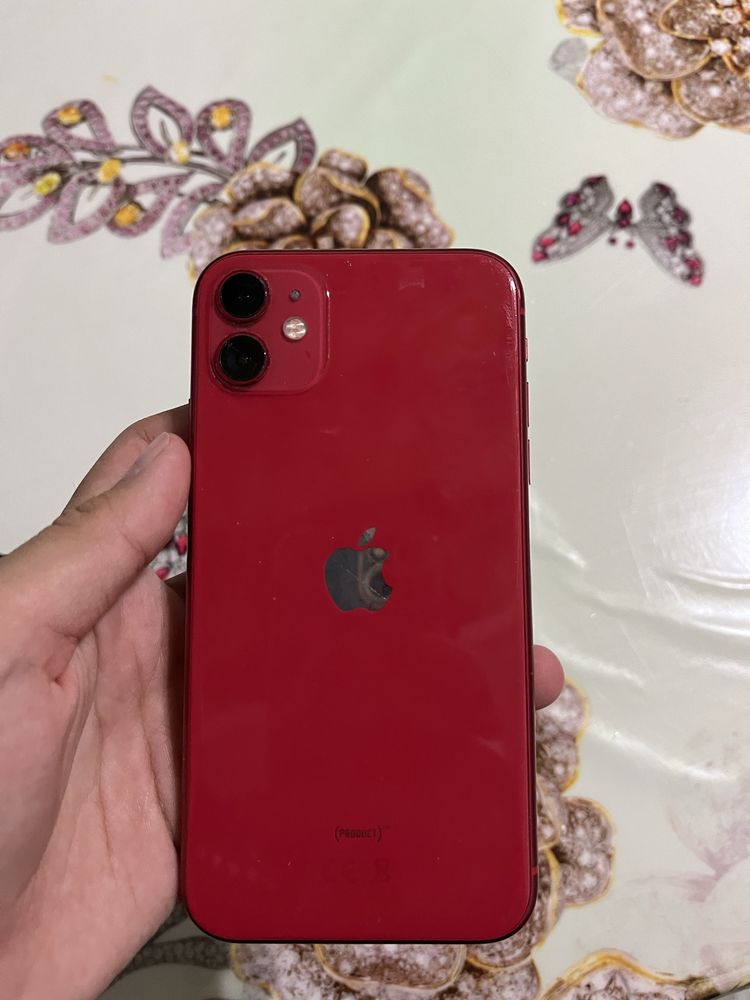 iPhone 11 без док
