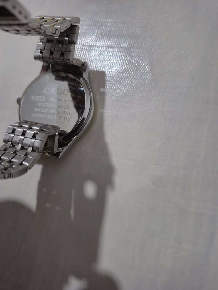 Продам часа мужской Casio